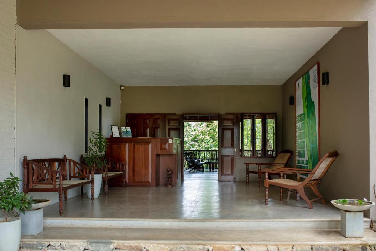 Birds Park Polgahawela Hotel Wadakada Exterior foto